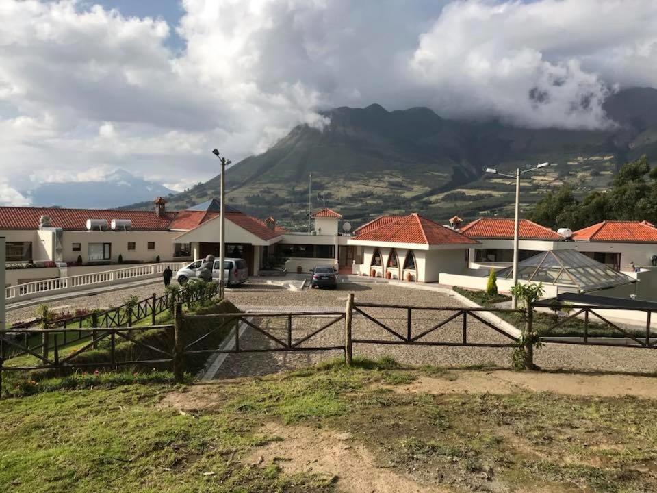 Hotel Medina Del Lago Otavalo Εξωτερικό φωτογραφία